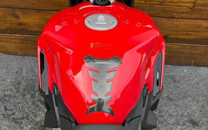 2022 Ducati Streetfighter V2