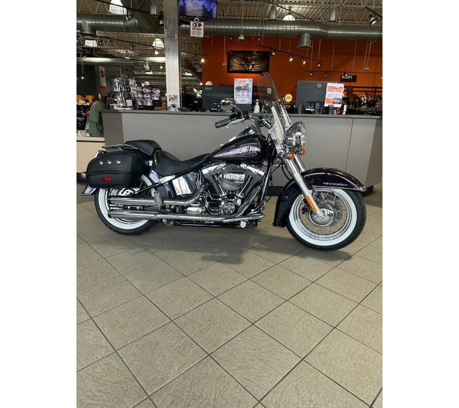 FLSTN 2017 Softail Deluxe! STUNNING BIKE. BEAUTIFUL CONDITION.