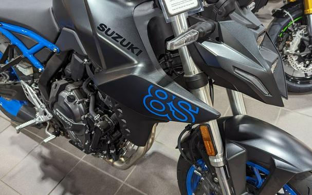 New 2024 SUZUKI GSX8S