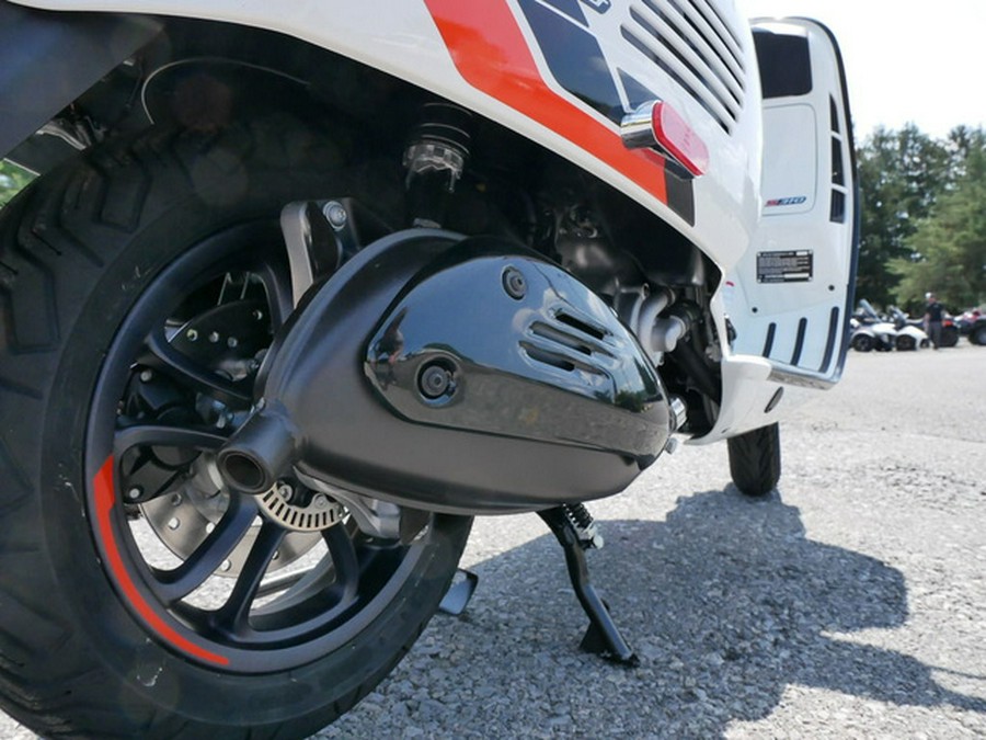 2025 Vespa GTS 310 SuperSport 310