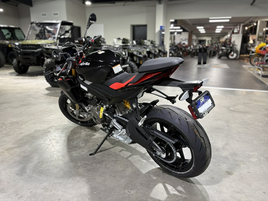 2026 Aprilia Tuono 660 Factory