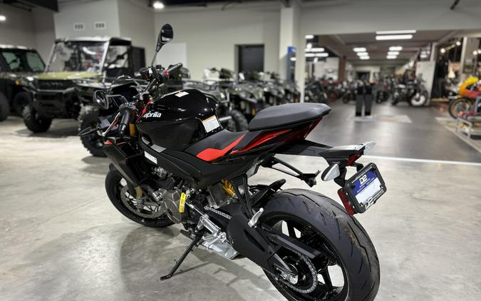2026 Aprilia Tuono 660 Factory