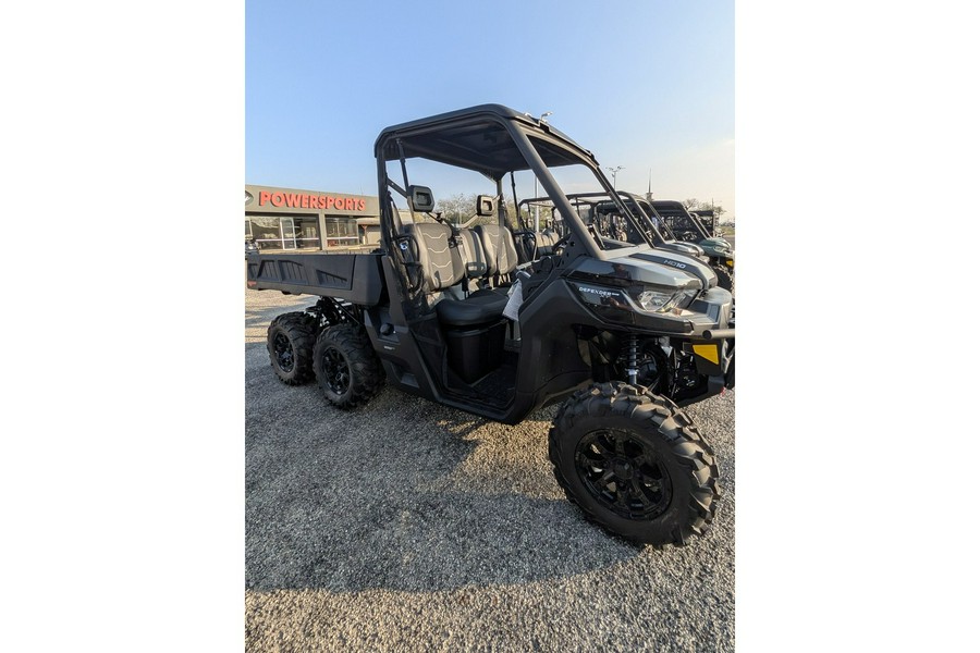 2026 Can-Am Defender 6x6 XT HD10 - 9RTA