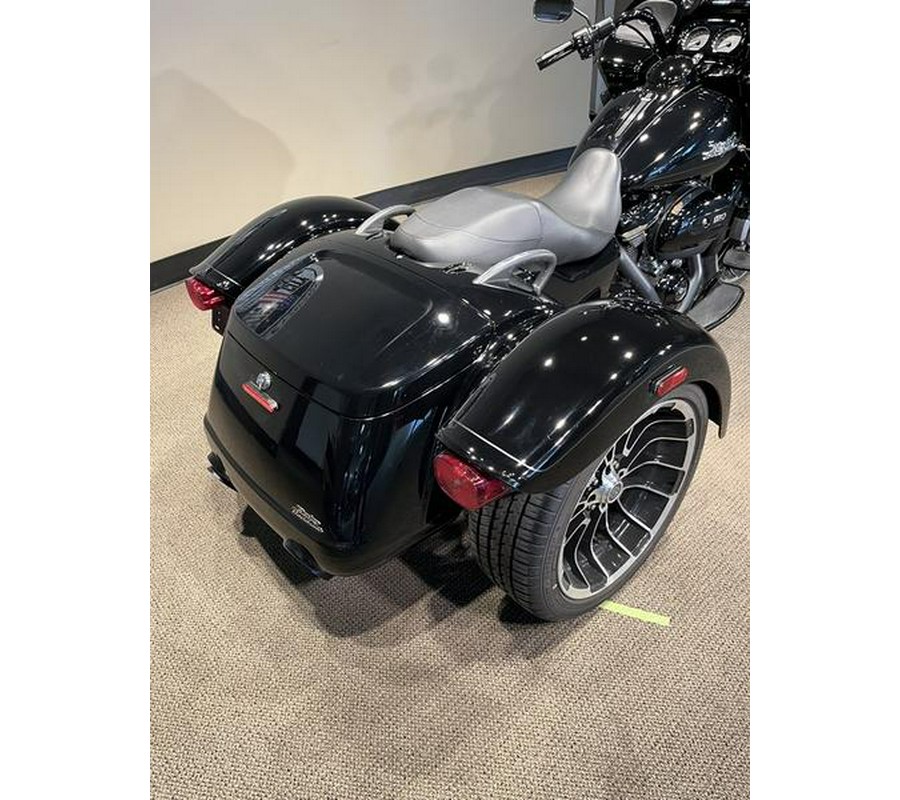 2024 Harley-Davidson® FLTRT - Road Glide® 3