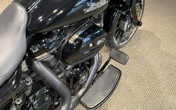 2024 Harley-Davidson® FLTRT - Road Glide® 3
