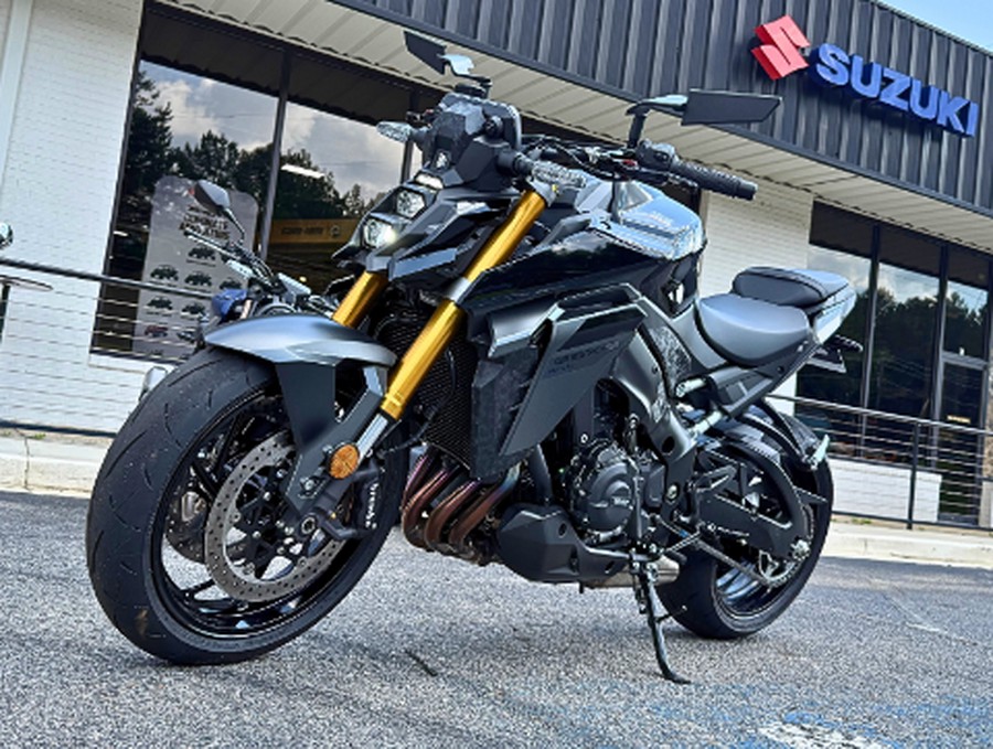 2025 Suzuki GSX-S1000