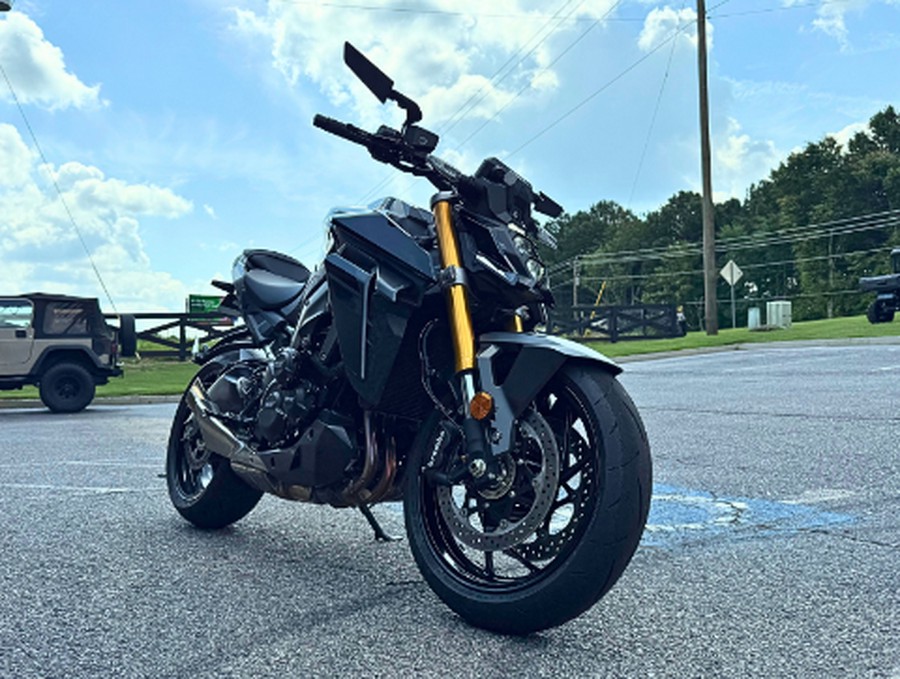 2025 Suzuki GSX-S1000