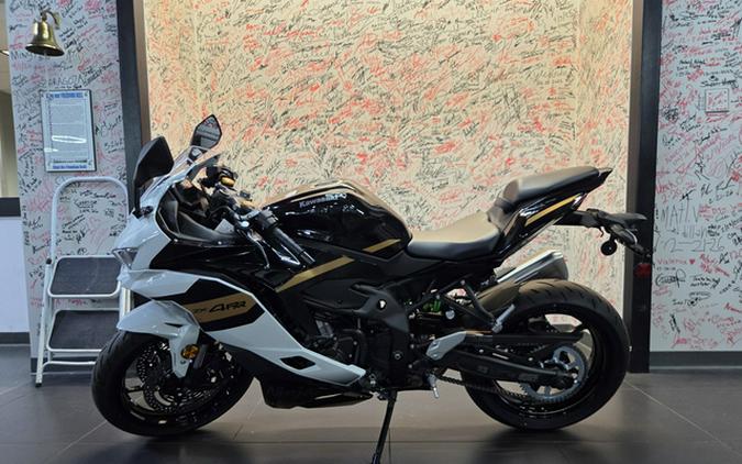 2026 Kawasaki Ninja ZX-4RR