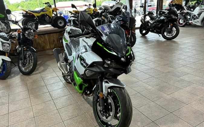 2024 Kawasaki CX500ARFNL