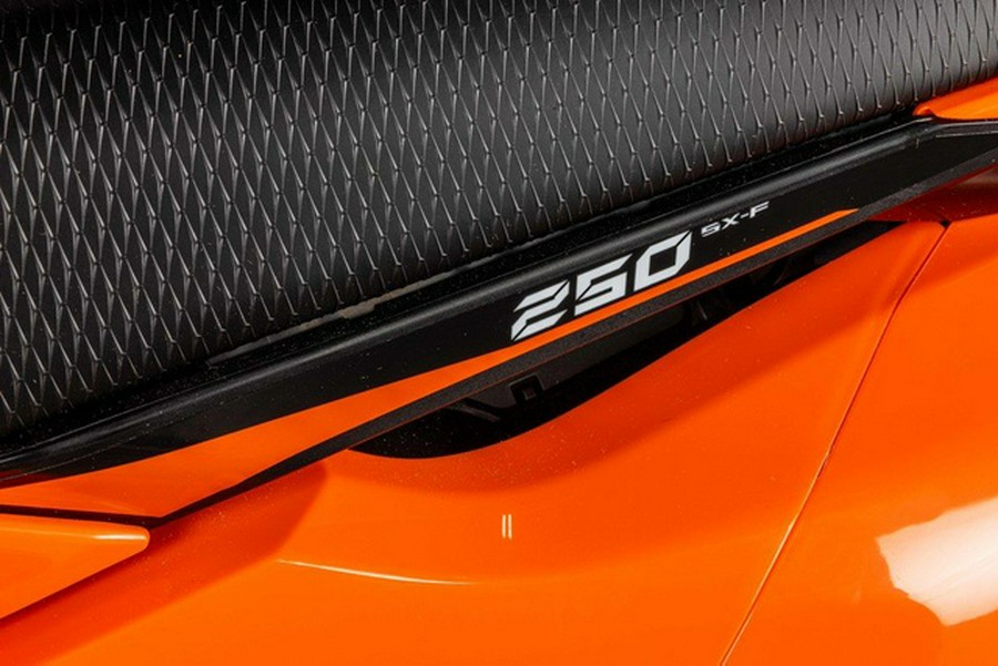 2027 KTM 250 SX-F 250 F
