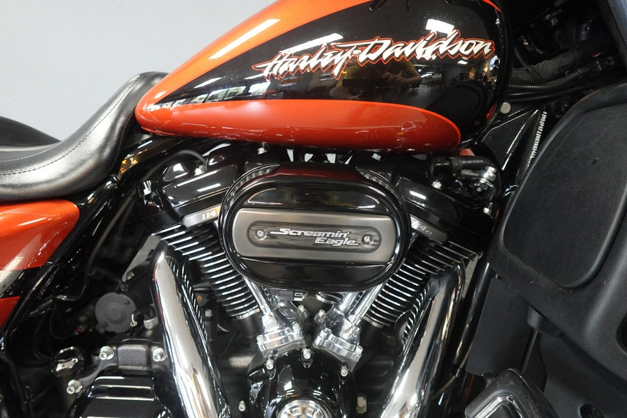 2017 Harley-Davidson CVO Street Glide FLHXSE