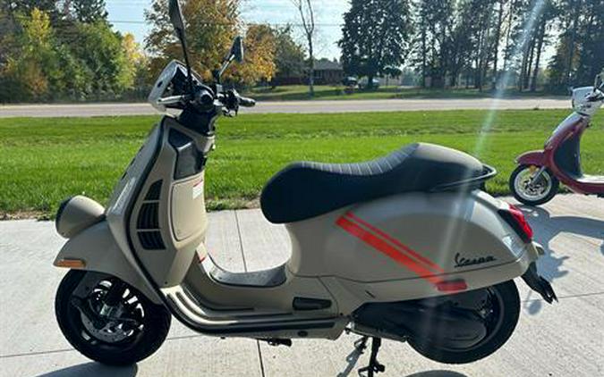 2024 Vespa GTV 300