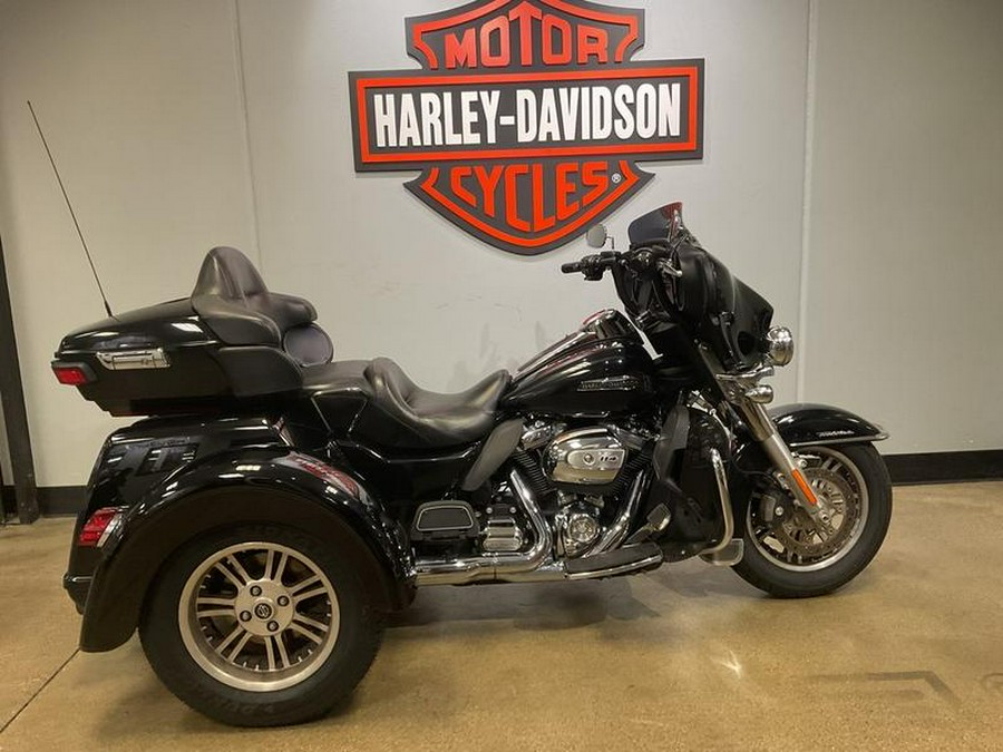 2019 Harley-Davidson® FLHTCUTG - Tri Glide® Ultra