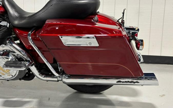 2010 Harley-Davidson FLHRC - Road King Classic