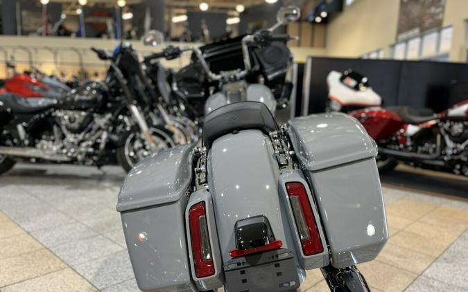 FLTRX 2026 Road Glide