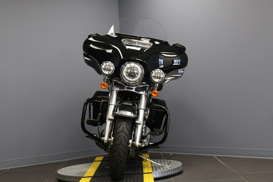 2018 Harley-Davidson® Electra Glide® Ultra Classic® FLHTCU
