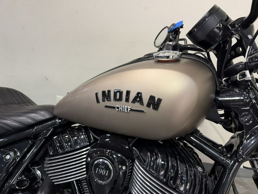 2024 Indian Chief Dark Horse Icon Sandstone Smoke