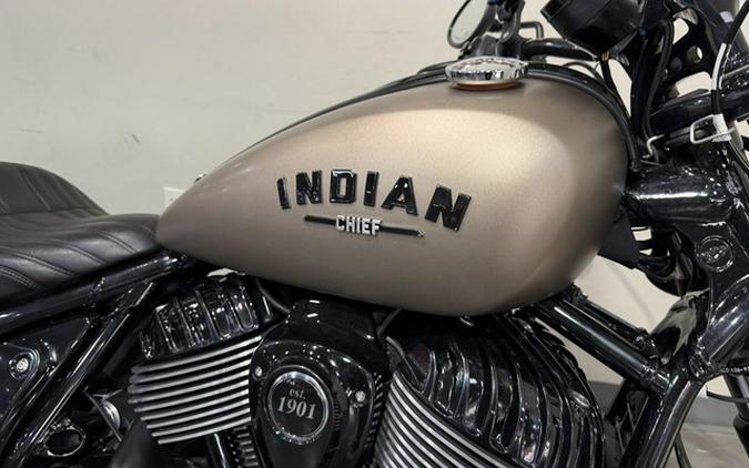 2024 Indian Chief Dark Horse Icon Sandstone Smoke