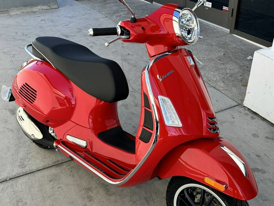 2024 Vespa GTS Super 300