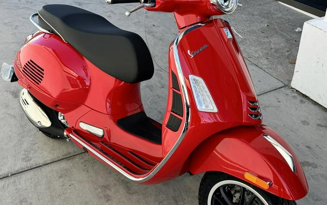 2024 Vespa GTS Super 300