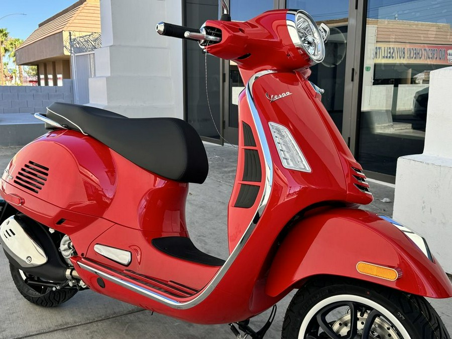 2024 Vespa GTS Super 300