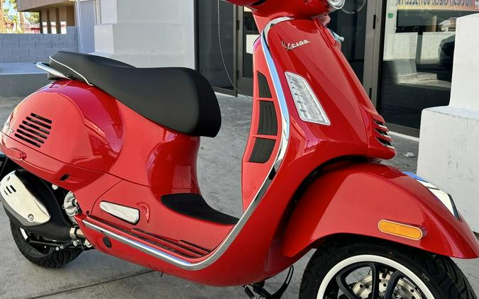 2024 Vespa GTS Super 300