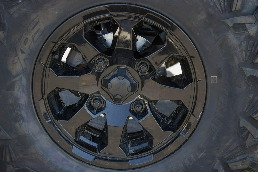 2026 CAN-AM DEFENDER PRO LIMITED CAB HD10
