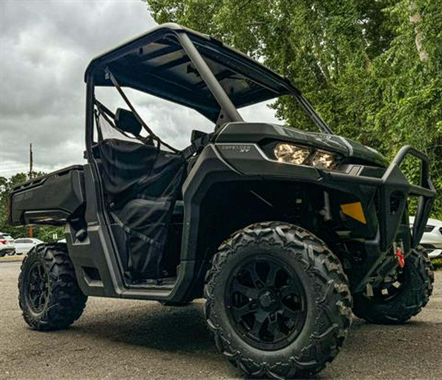 2024 Can-Am Defender XT HD9