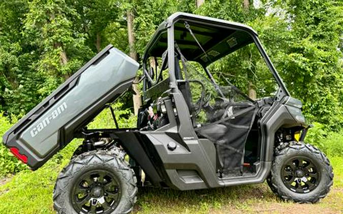 2024 Can-Am Defender XT HD9