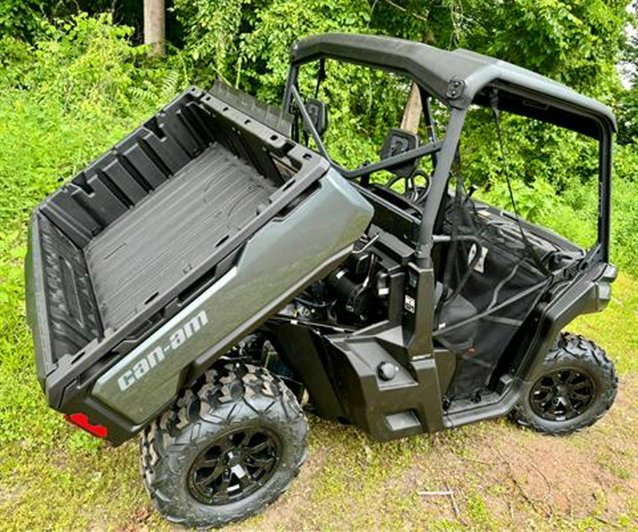 2024 Can-Am Defender XT HD9