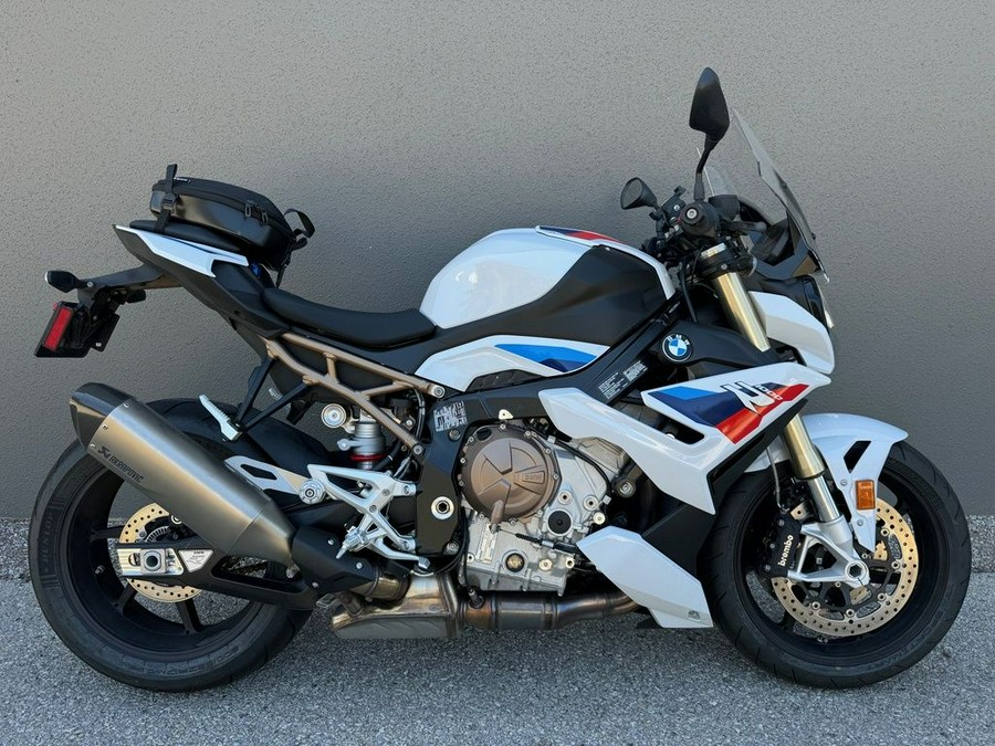 2023 BMW S 1000 R Light White / M Motorsport