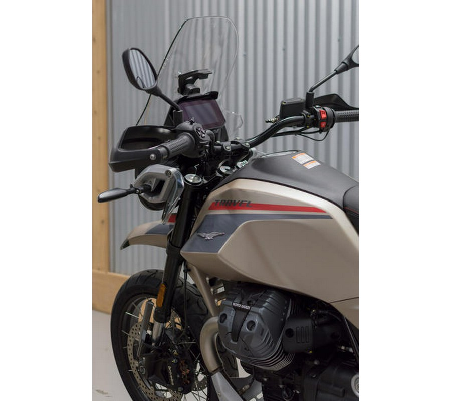 2025 Moto Guzzi V85 TT Travel