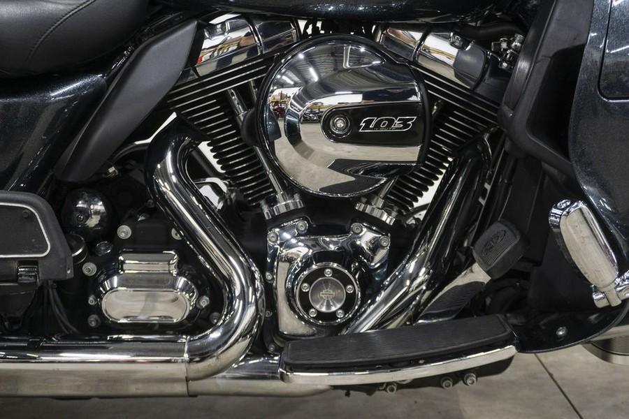 2015 Harley-Davidson® FLHTCUTG - Tri-Glide® Ultra