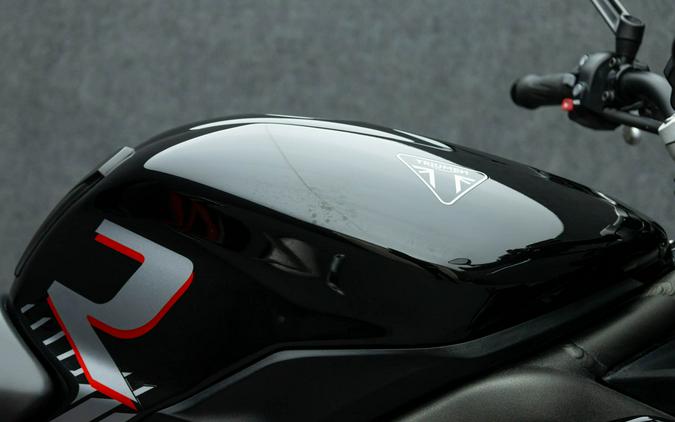 2022 TRIUMPH STREET TRIPLE R