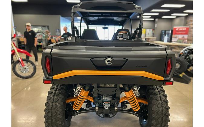 2026 COMMANDER MAX XT-P 1000R - Can-Am