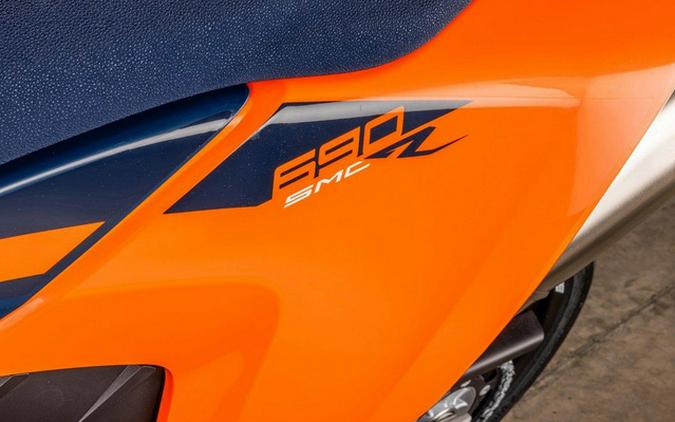 2026 KTM SMC 690 R