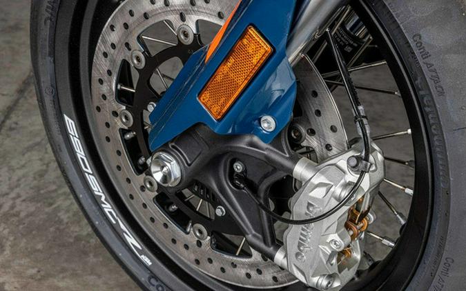 2026 KTM SMC 690 R