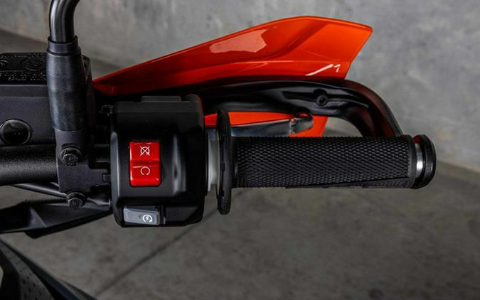 2026 KTM SMC 690 R