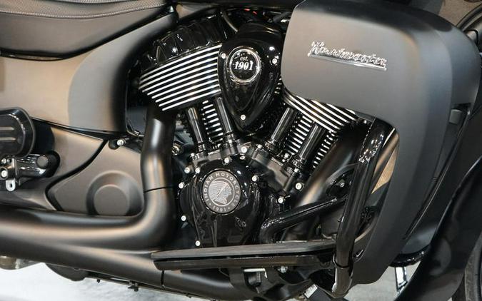 2023 Indian Motorcycle® Roadmaster® Dark Horse® Black Smoke