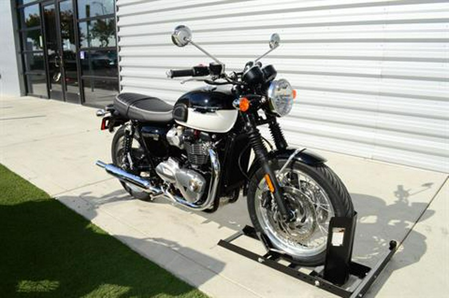 2024 Triumph Bonneville T120