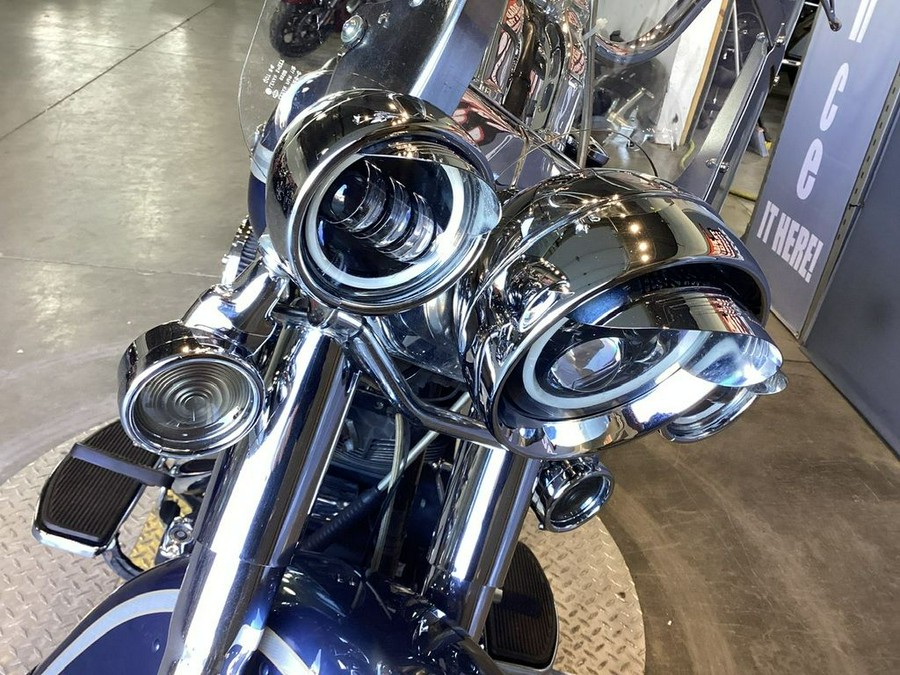 2003 Harley-Davidson® FLSTC - Heritage Softail® Classic