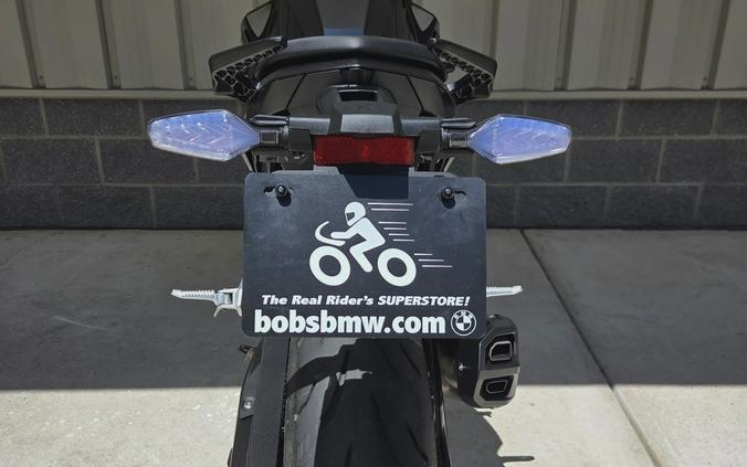 2025 BMW F 900 R