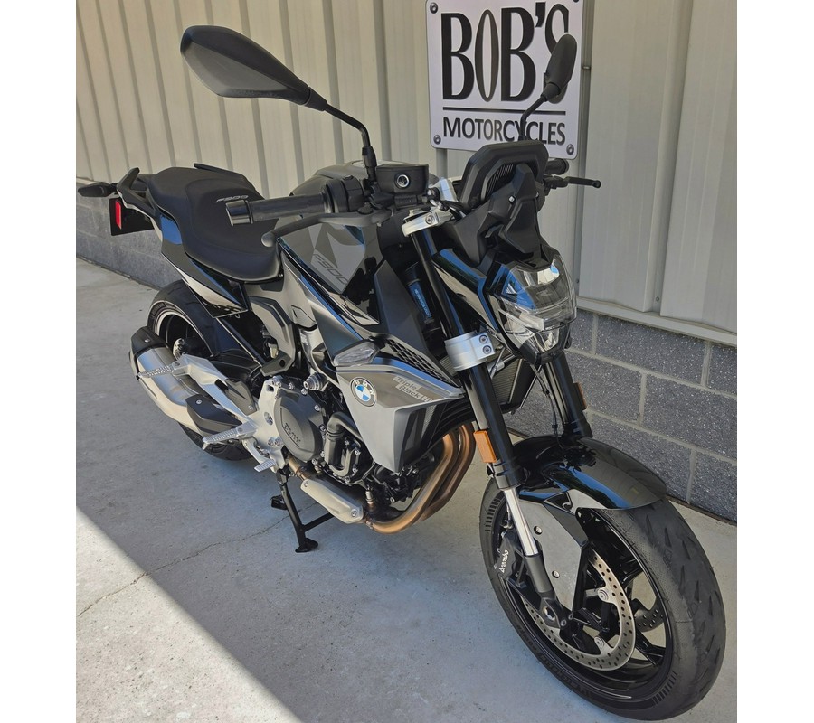 2025 BMW F 900 R