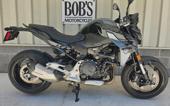 2025 BMW F 900 R