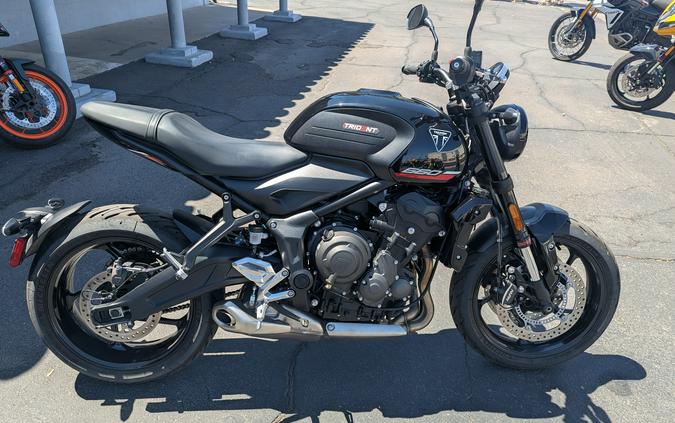 2025 Triumph Trident 660