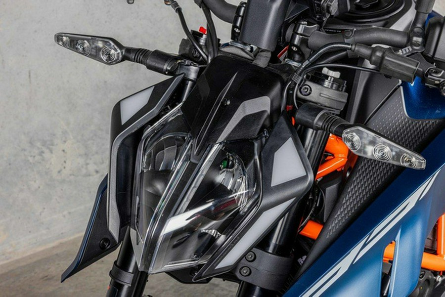 2026 KTM Duke 390