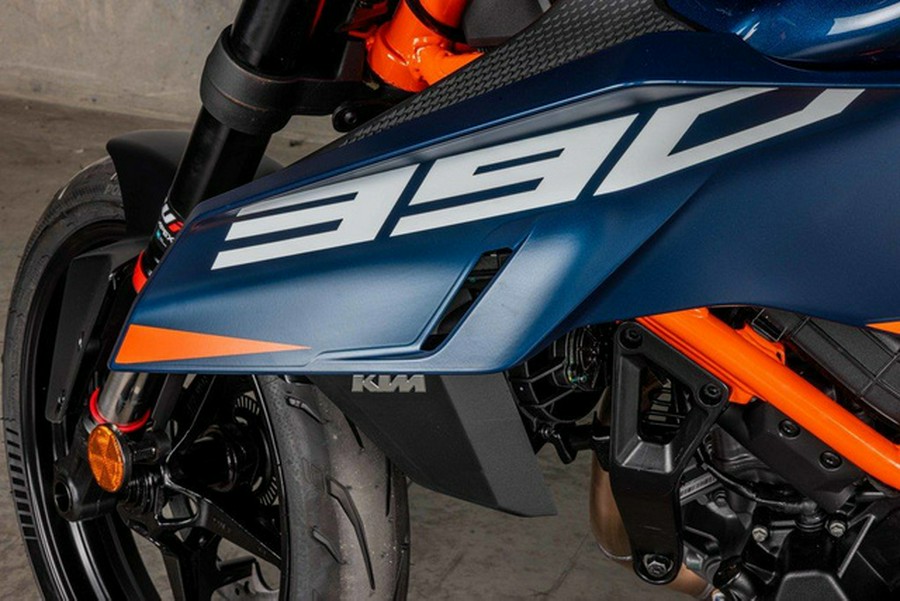 2026 KTM Duke 390