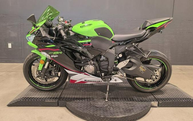 2022 Kawasaki Ninja ZX-6R ABS KRT Edition
