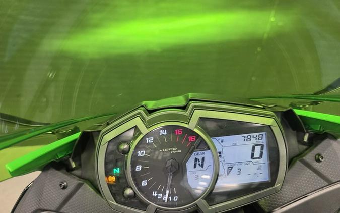 2022 Kawasaki Ninja ZX-6R ABS KRT Edition