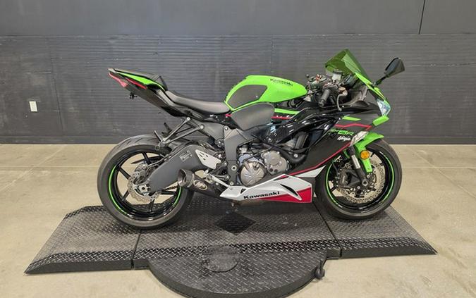 2022 Kawasaki Ninja ZX-6R ABS KRT Edition